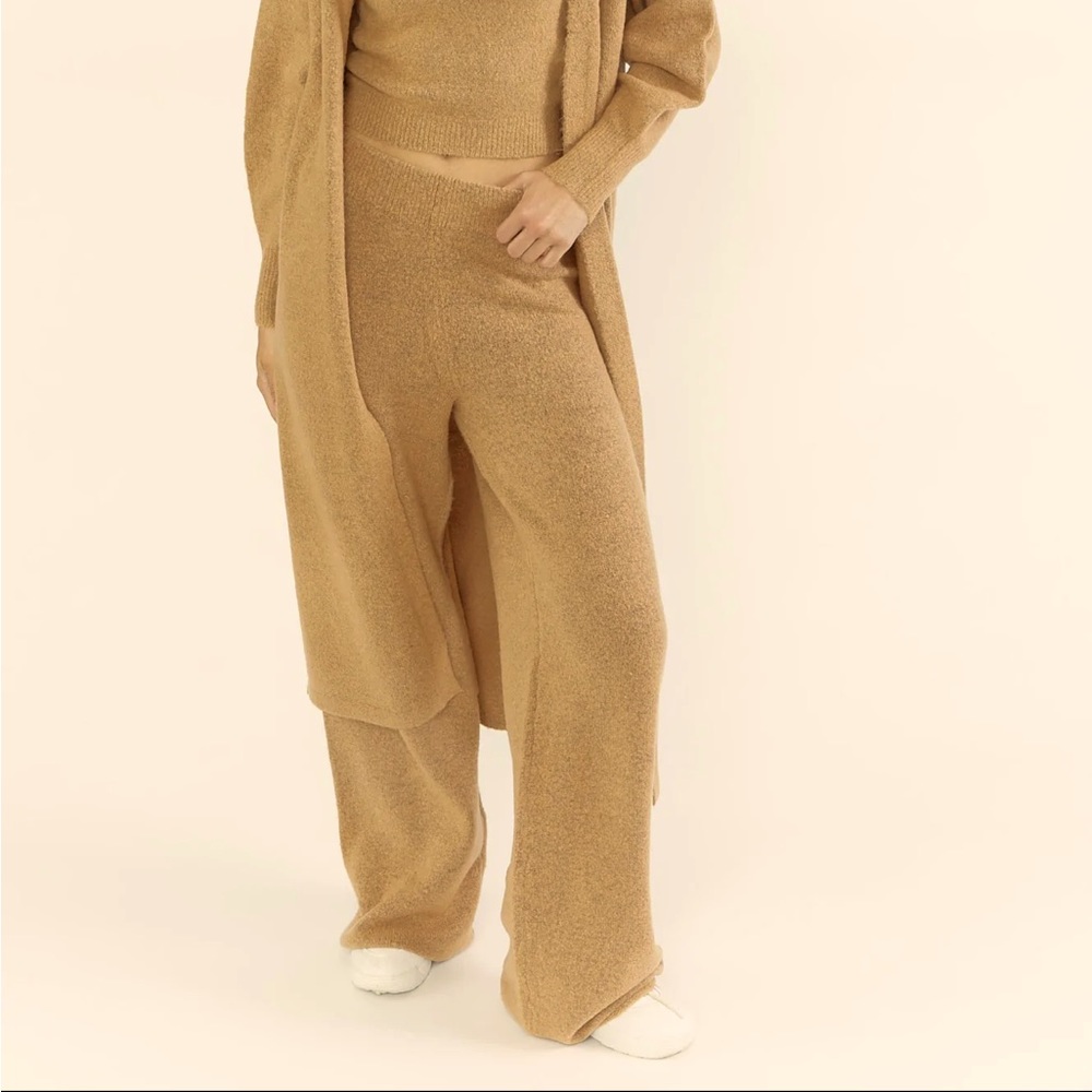 Forever21 Sweater-knit pant, straight leg - size large